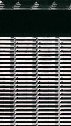 wb63-architecture-bw-dark-line-pattern-background-black